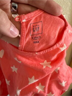 GAP Coral Tank with White Star Print